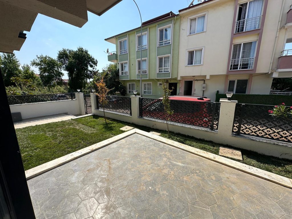 68579e6c-a7ab-44f0-8a37-c1802e5162f1