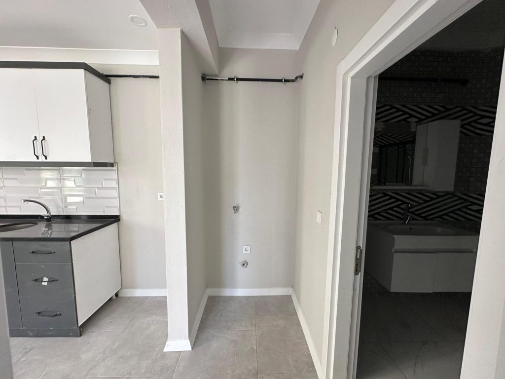 b7a3cd3d-020e-46d4-8d1d-701292af9cda